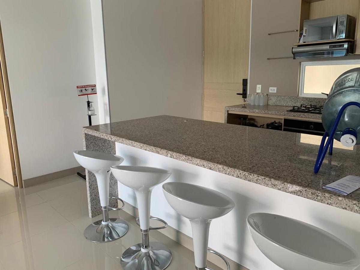 Edificio Reserva Del Mar, Apartamentos 1618, 1614 Y 1714 ซันตามาร์ตา ภายนอก รูปภาพ