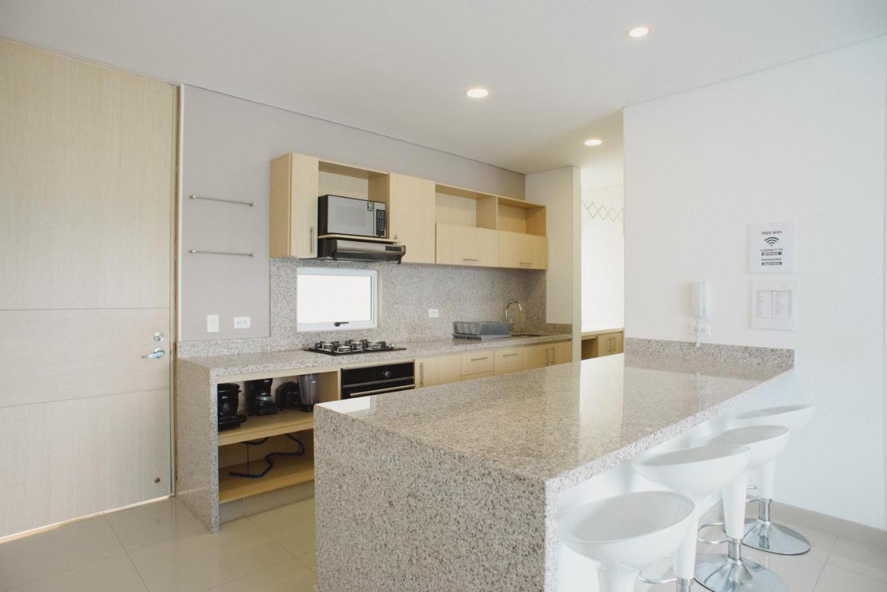 Edificio Reserva Del Mar, Apartamentos 1618, 1614 Y 1714 ซันตามาร์ตา ภายนอก รูปภาพ